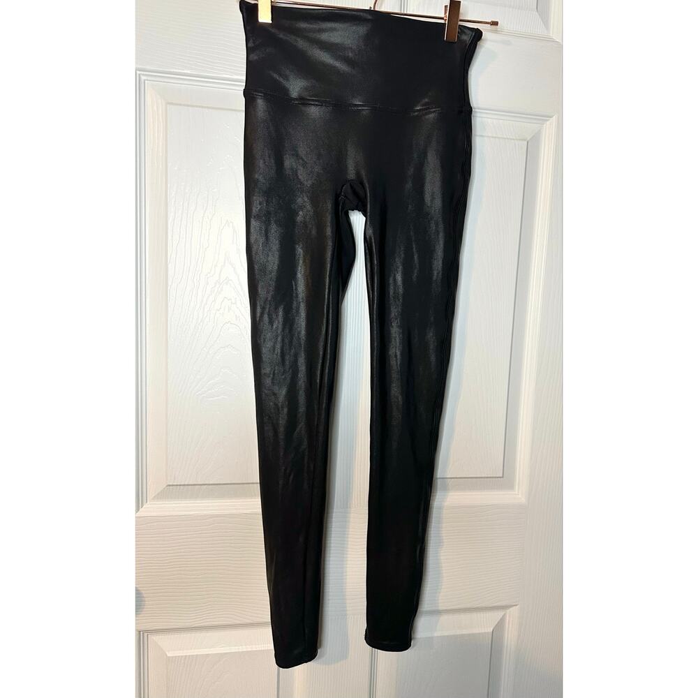 Spanx BLACK Faux Leather Leggings High Waist with Stretch size MEDIUM